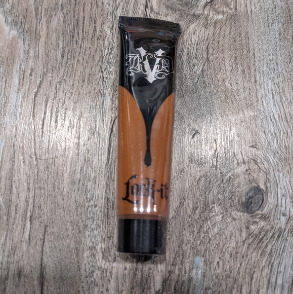 (NEW) Kat Von D Lock-It Foundation - Picture 2 of 3